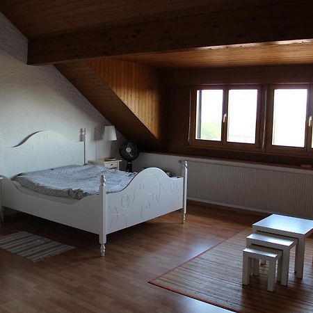 Bed&Breakfast Bursins Exterior foto