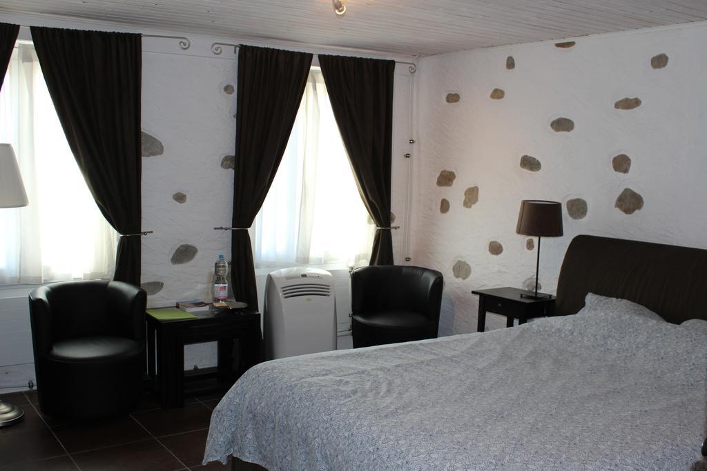 Bed&Breakfast Bursins Exterior foto