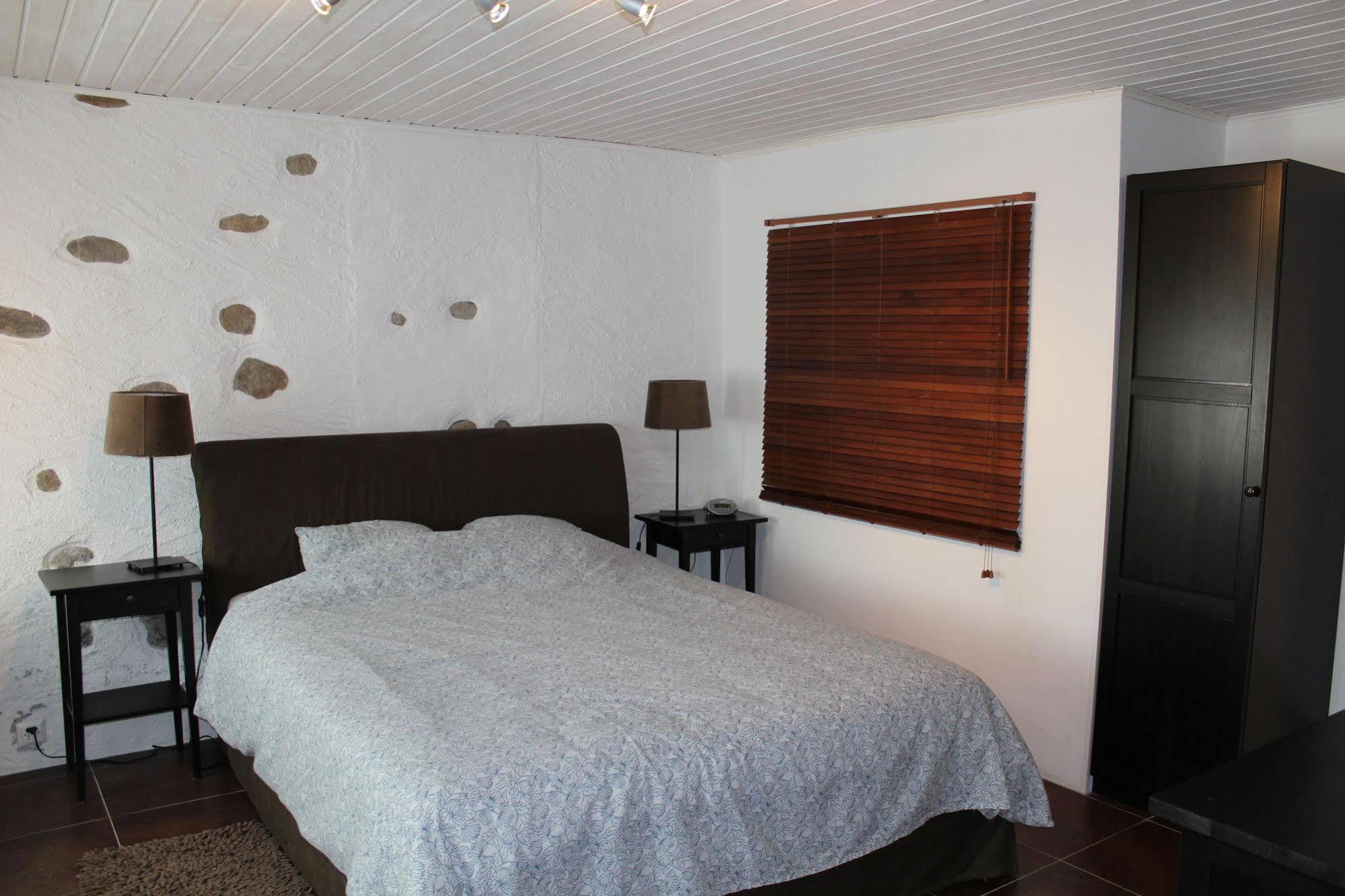 Bed&Breakfast Bursins Exterior foto
